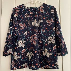 ‘Arts & Crafts’ patterned tunic top